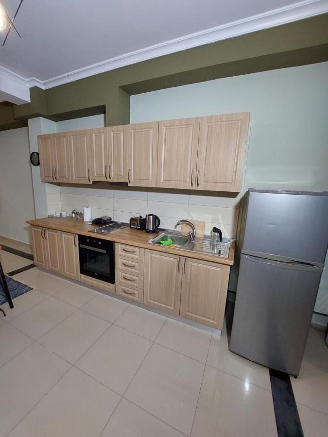 Vila Tafa Apartments Ap3 Тирана Екстериор снимка